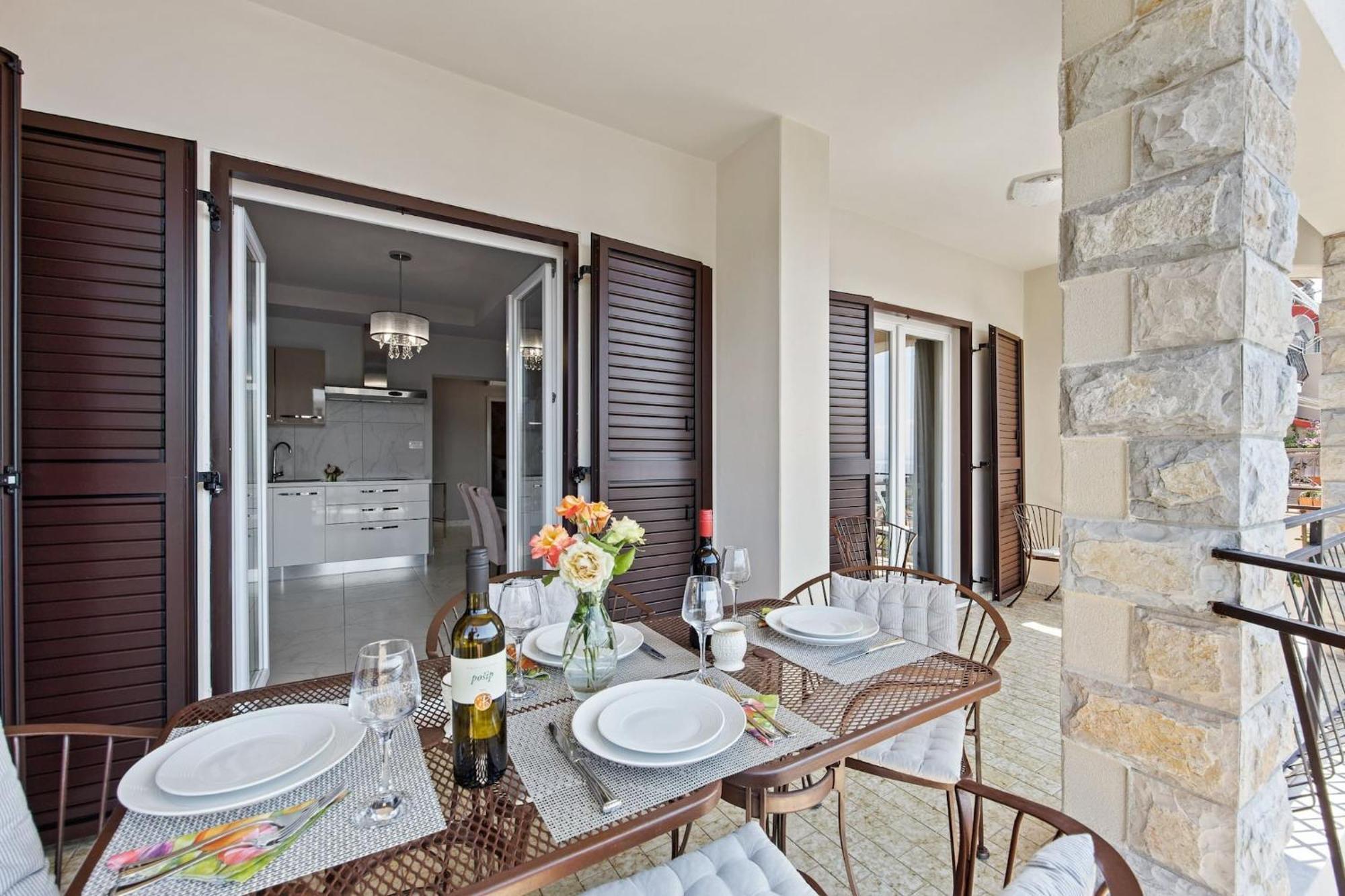Apartments Lady M Rabac Ngoại thất bức ảnh