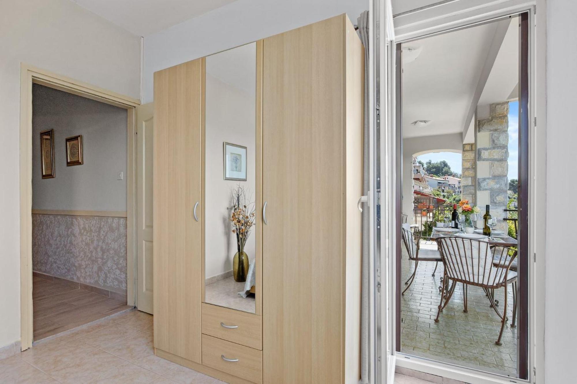 Apartments Lady M Rabac Ngoại thất bức ảnh