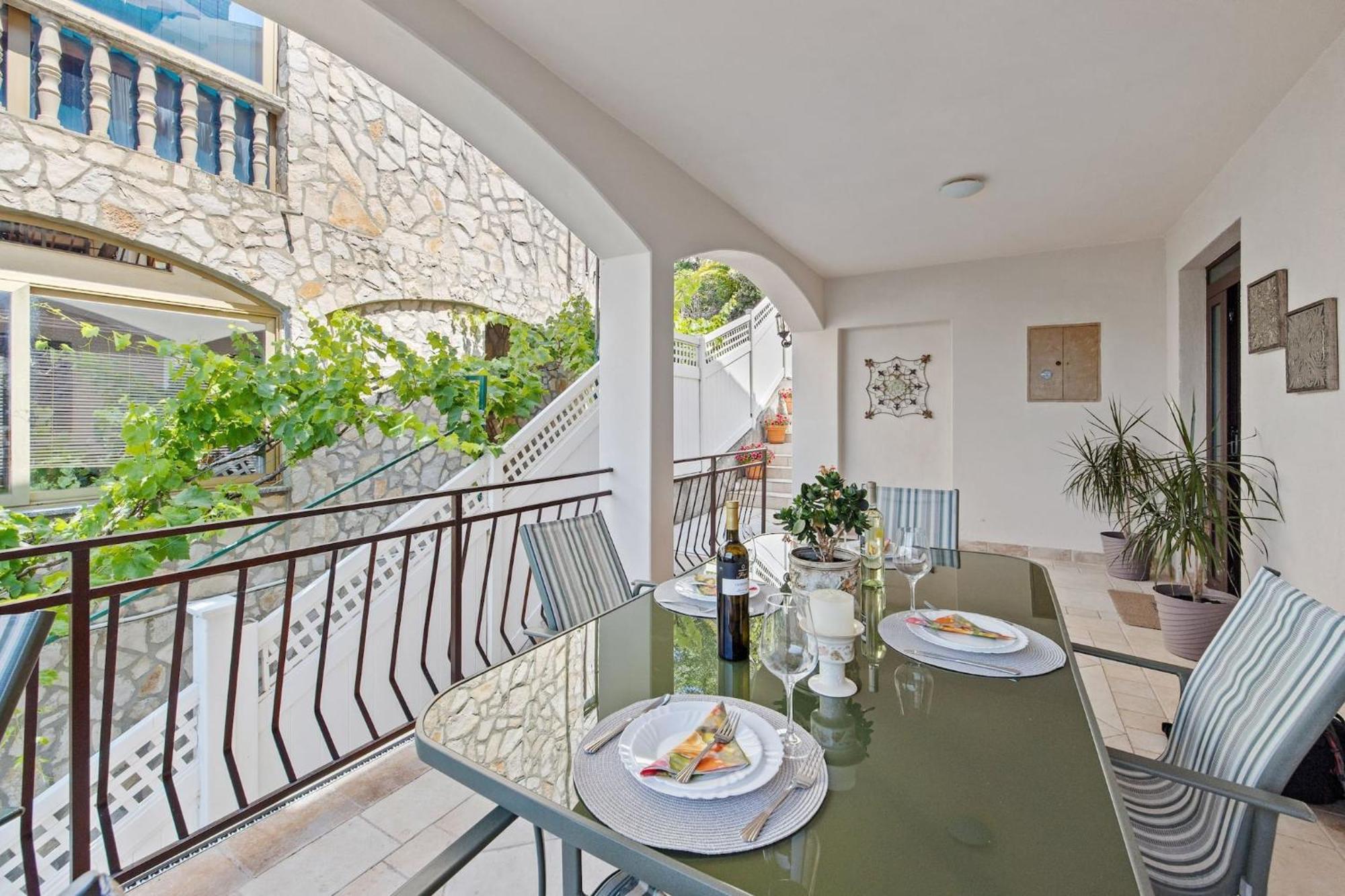 Apartments Lady M Rabac Ngoại thất bức ảnh